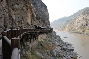 Mingyuexia Ancient Plank Road